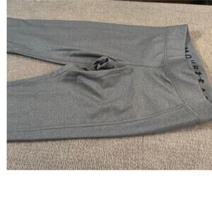 Under Armour Gray Compression Fit Heat Gear Capri Leggings Pants Size 2X